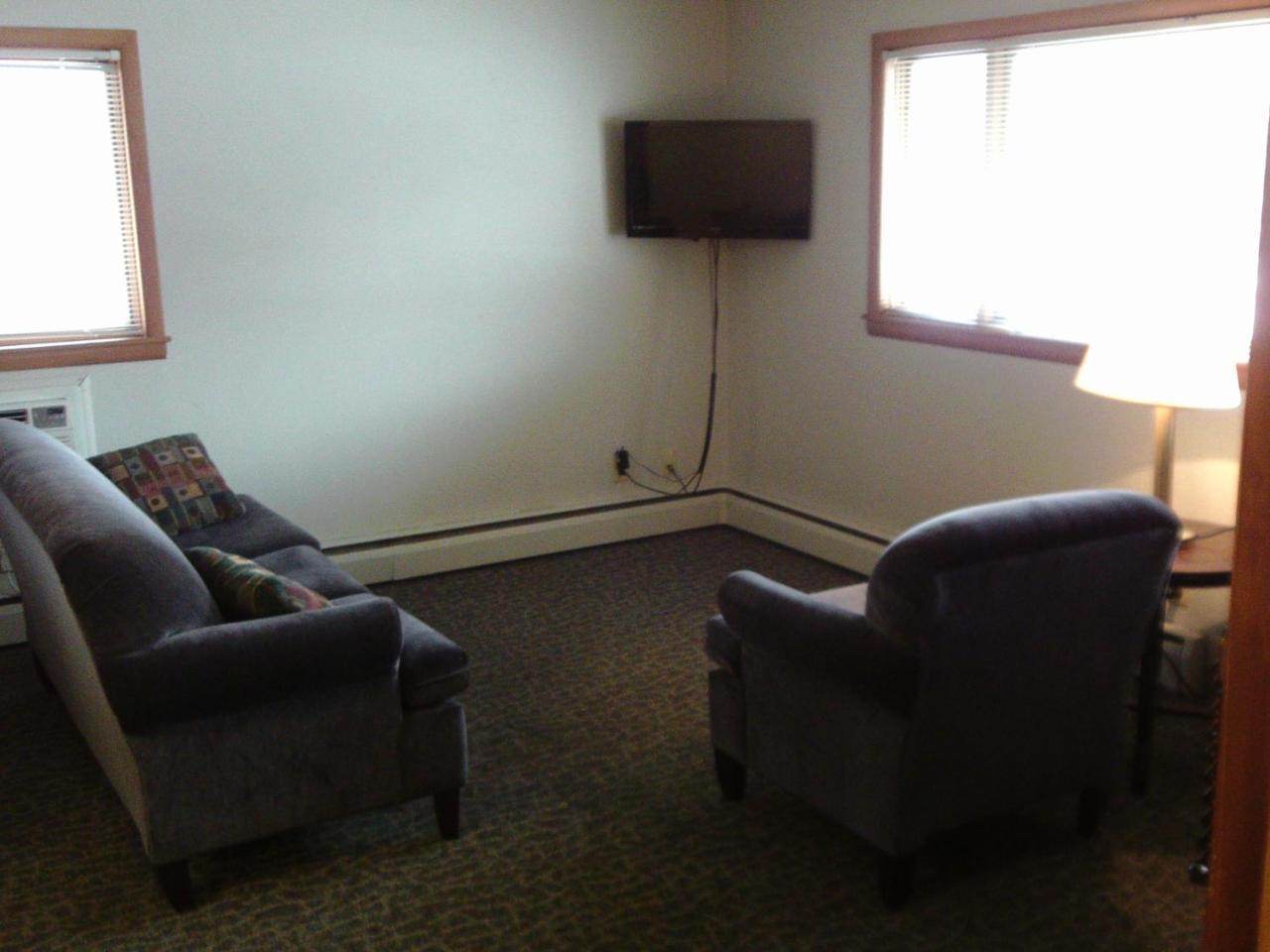 2Nd Street Inn & Suites Рочестър Екстериор снимка